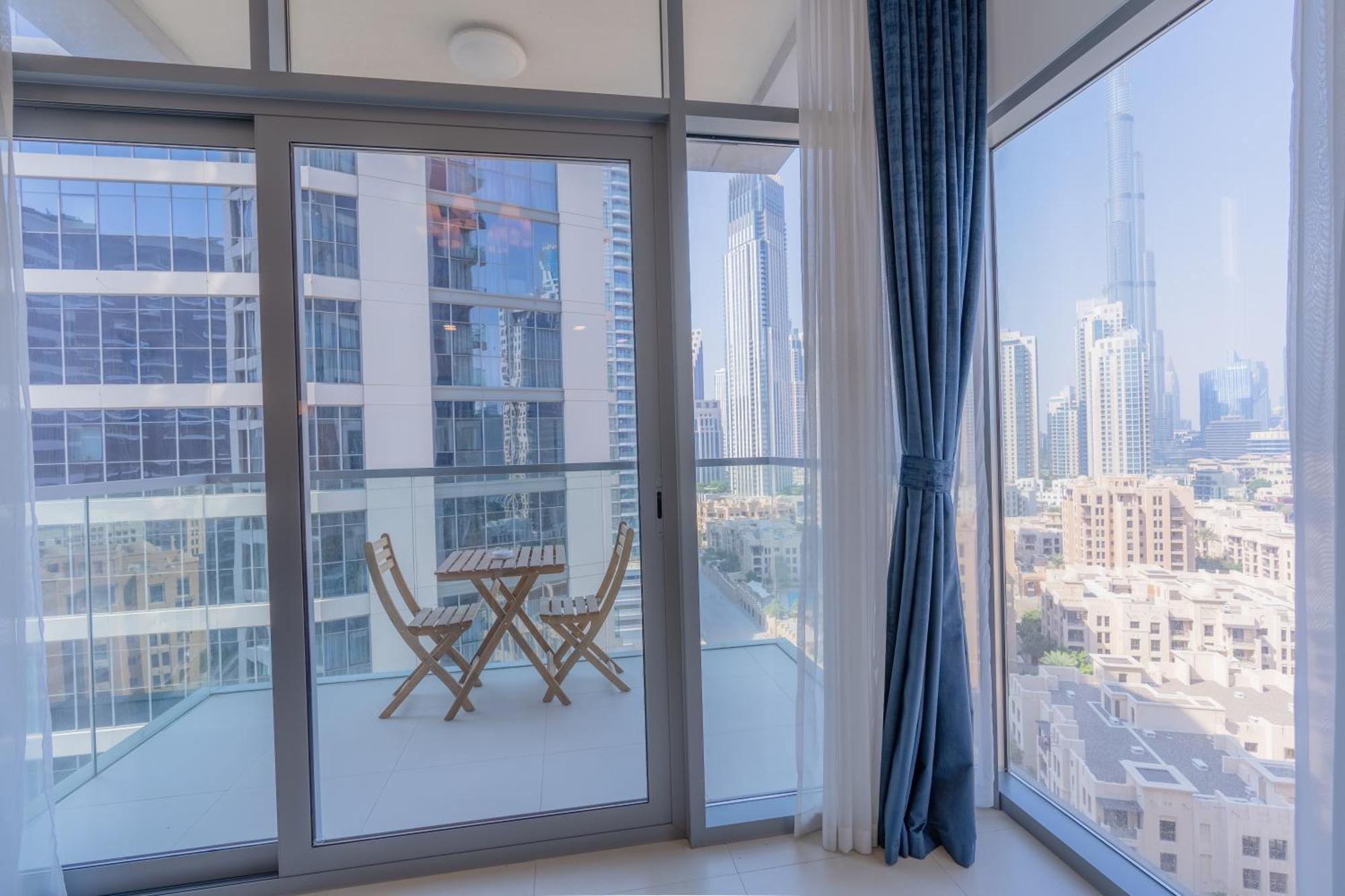 Exclusive Nye Fireworks & Epic Desert Safari Offer Apartment