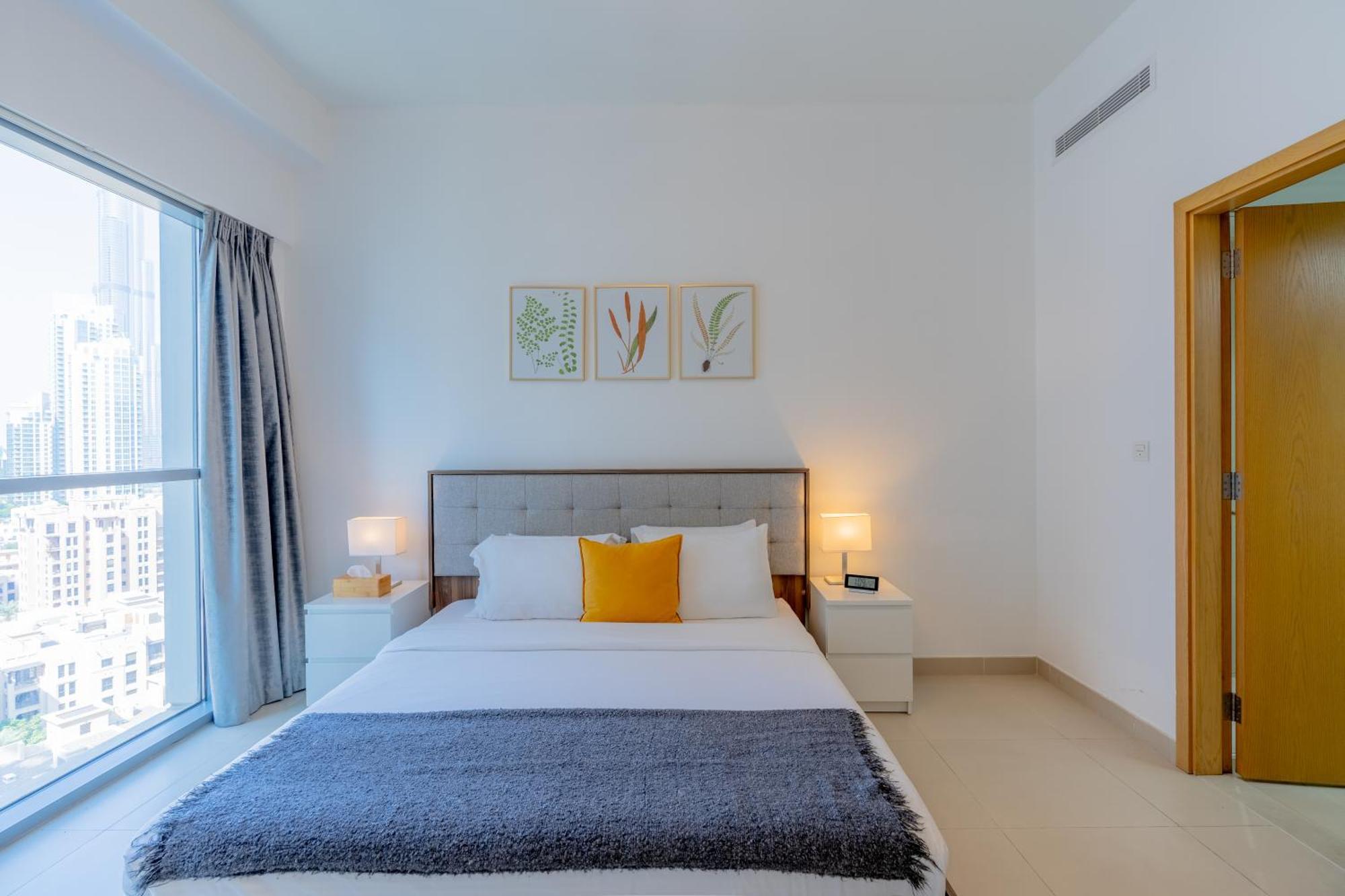 Exclusive Nye Fireworks & Epic Desert Safari Offer Apartment